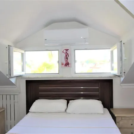 Villa Dalyan - Villa Basaran Sleeps Up To 9 Guests *